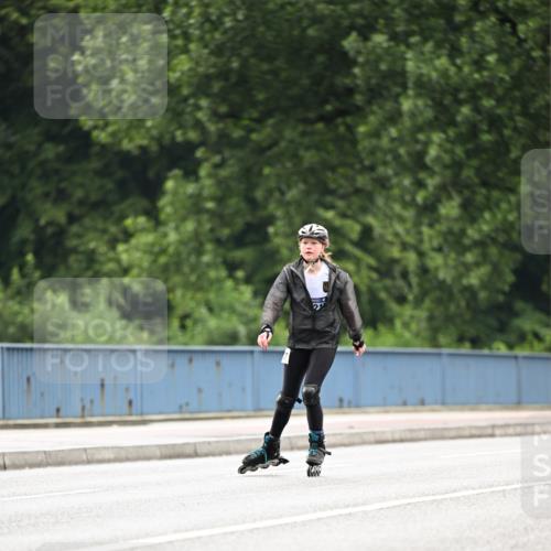 30.06.2024 - hella hamburg halbmarathon Dr. Thomas Lammeyer http://msf.ph/oto/6419387 30.06.2024 09:10:56 Kennedybrücke  meine-sportfotos.de