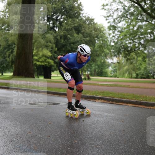 30.06.2024 - hella hamburg halbmarathon H.Heesch http://msf.ph/oto/6435730 30.06.2024 09:08:18 Zwischen KM18-KM19 413 meine-sportfotos.de