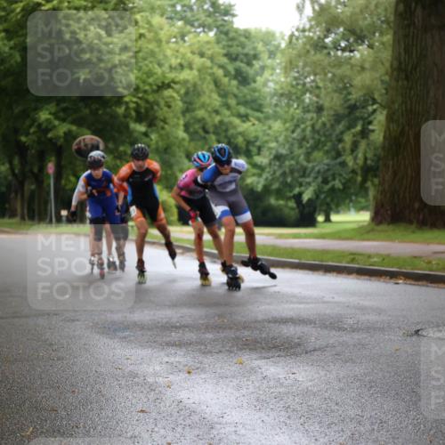 30.06.2024 - hella hamburg halbmarathon H.Heesch http://msf.ph/oto/6435959 30.06.2024 09:09:13 Zwischen KM18-KM19  meine-sportfotos.de
