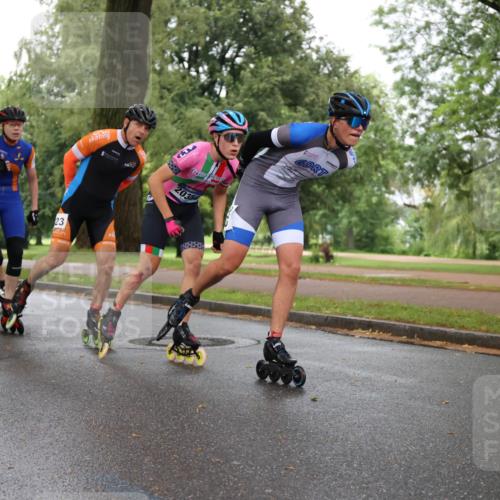 30.06.2024 - hella hamburg halbmarathon H.Heesch http://msf.ph/oto/6436074 30.06.2024 09:09:14 Zwischen KM18-KM19 23, 2035 meine-sportfotos.de