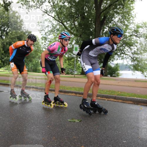 30.06.2024 - hella hamburg halbmarathon H.Heesch http://msf.ph/oto/6436127 30.06.2024 09:09:14 Zwischen KM18-KM19 23, 203 meine-sportfotos.de