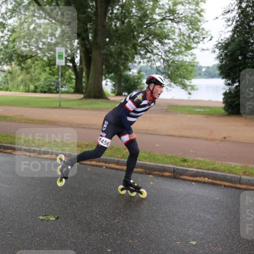 30.06.2024 - hella hamburg halbmarathon H.Heesch http://msf.ph/oto/6437070 30.06.2024 09:10:24 Zwischen KM18-KM19 456 meine-sportfotos.de