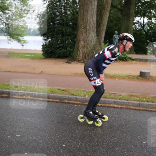 30.06.2024 - hella hamburg halbmarathon H.Heesch http://msf.ph/oto/6437126 30.06.2024 09:10:24 Zwischen KM18-KM19 92, 45 meine-sportfotos.de