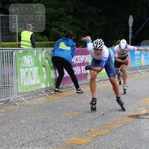 30.06.2024 - hella hamburg halbmarathon Strokosch-Dieckow http://msf.ph/oto/6561248 30.06.2024 09:08:19 Ziel 50, 20406 meine-sportfotos.de