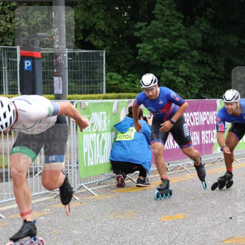 30.06.2024 - hella hamburg halbmarathon Strokosch-Dieckow http://msf.ph/oto/6561564 30.06.2024 09:10:35 Ziel 20006, 20344, 20424, 20436, 20439, 20454 meine-sportfotos.de