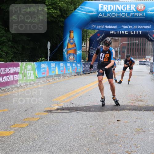 30.06.2024 - hella hamburg halbmarathon Strokosch-Dieckow http://msf.ph/oto/6561953 30.06.2024 09:10:48 Ziel 20155, 20400, 20401 meine-sportfotos.de