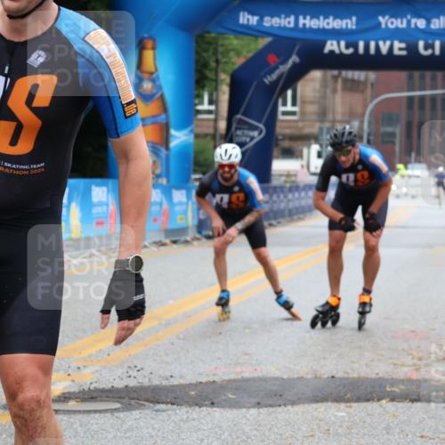 30.06.2024 - hella hamburg halbmarathon Strokosch-Dieckow http://msf.ph/oto/6562001 30.06.2024 09:10:49 Ziel 20155, 20400, 20401 meine-sportfotos.de