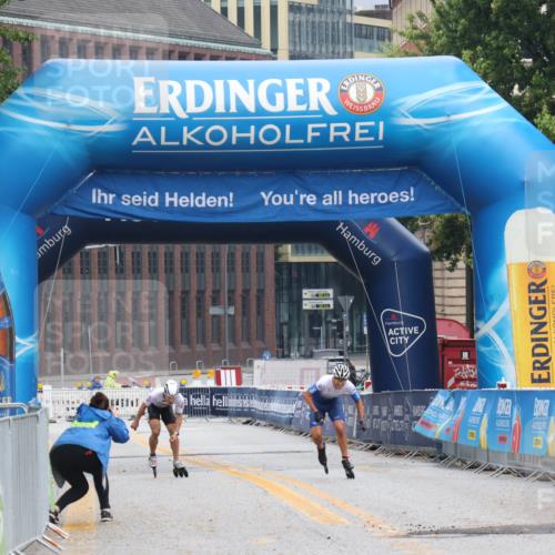 30.06.2024 - hella hamburg halbmarathon Lena Gebhardt http://msf.ph/oto/6608939 30.06.2024 09:08:18 Ziel  meine-sportfotos.de