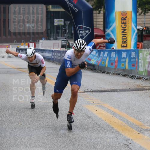 30.06.2024 - hella hamburg halbmarathon Lena Gebhardt http://msf.ph/oto/6609052 30.06.2024 09:08:22 Ziel 50, 20406 meine-sportfotos.de