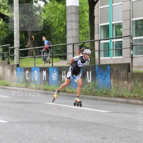 30.06.2024 - hella hamburg halbmarathon Fuchs,  Jonas http://msf.ph/oto/6614389 30.06.2024 09:10:00 20KM  meine-sportfotos.de