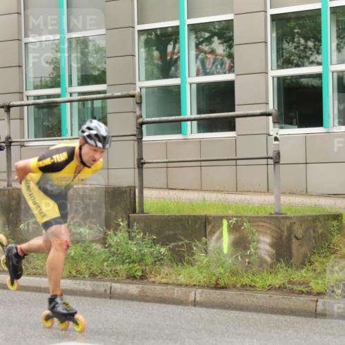 30.06.2024 - hella hamburg halbmarathon Fuchs,  Jonas http://msf.ph/oto/6614535 30.06.2024 09:11:06 20KM  meine-sportfotos.de
