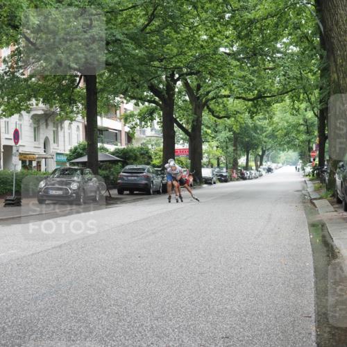 30.06.2024 - hella hamburg halbmarathon KatJ http://msf.ph/oto/6620215 30.06.2024 08:56:37 Laufen KM 15 103 meine-sportfotos.de