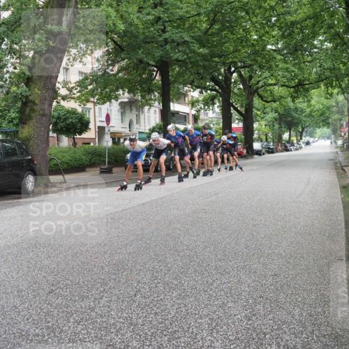 30.06.2024 - hella hamburg halbmarathon KatJ http://msf.ph/oto/6620320 30.06.2024 08:58:49 Laufen KM 15  meine-sportfotos.de