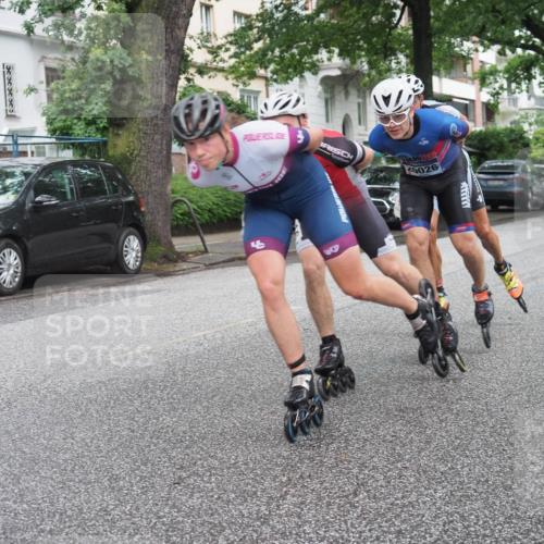 30.06.2024 - hella hamburg halbmarathon KatJ http://msf.ph/oto/6620421 30.06.2024 08:59:18 Laufen KM 15 0026 meine-sportfotos.de