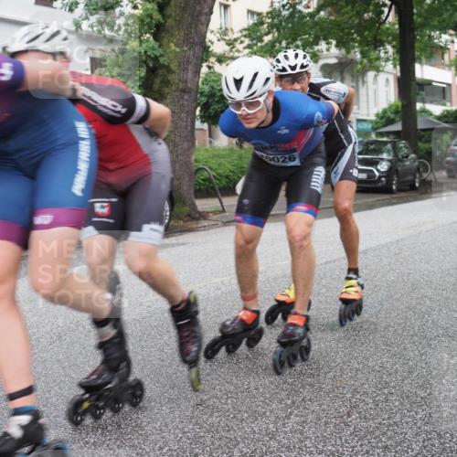 30.06.2024 - hella hamburg halbmarathon KatJ http://msf.ph/oto/6620434 30.06.2024 08:59:18 Laufen KM 15 16, 0026 meine-sportfotos.de