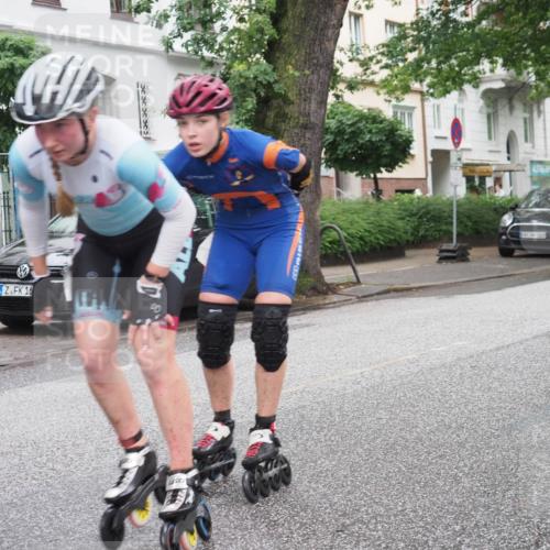 30.06.2024 - hella hamburg halbmarathon KatJ http://msf.ph/oto/6620640 30.06.2024 09:01:12 Laufen KM 15 16 meine-sportfotos.de