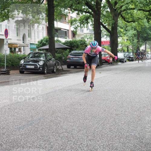 30.06.2024 - hella hamburg halbmarathon KatJ http://msf.ph/oto/6620658 30.06.2024 09:01:17 Laufen KM 15 103 meine-sportfotos.de