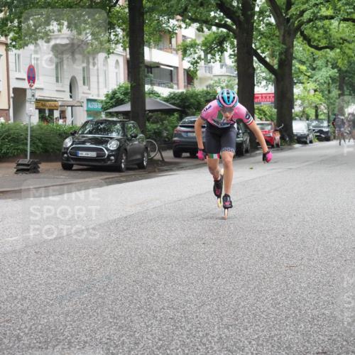 30.06.2024 - hella hamburg halbmarathon KatJ http://msf.ph/oto/6620664 30.06.2024 09:01:17 Laufen KM 15 103 meine-sportfotos.de