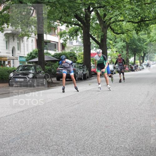 30.06.2024 - hella hamburg halbmarathon KatJ http://msf.ph/oto/6620714 30.06.2024 09:01:22 Laufen KM 15 103, 20112 meine-sportfotos.de