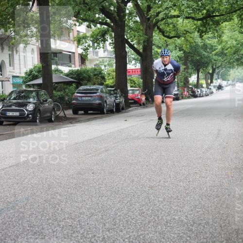 30.06.2024 - hella hamburg halbmarathon KatJ http://msf.ph/oto/6620835 30.06.2024 09:01:40 Laufen KM 15 103, 600, 05 meine-sportfotos.de