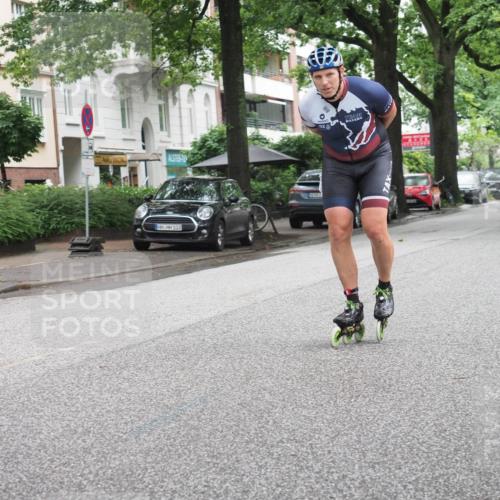 30.06.2024 - hella hamburg halbmarathon KatJ http://msf.ph/oto/6620857 30.06.2024 09:01:41 Laufen KM 15 103 meine-sportfotos.de