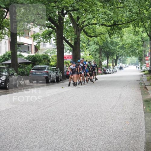 30.06.2024 - hella hamburg halbmarathon KatJ http://msf.ph/oto/6620907 30.06.2024 09:02:05 Laufen KM 15 103, 00, 600 meine-sportfotos.de