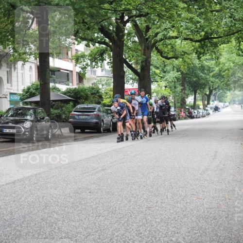30.06.2024 - hella hamburg halbmarathon KatJ http://msf.ph/oto/6620920 30.06.2024 09:02:05 Laufen KM 15 103, 600 meine-sportfotos.de