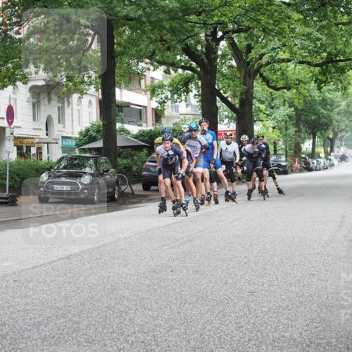 30.06.2024 - hella hamburg halbmarathon KatJ http://msf.ph/oto/6620938 30.06.2024 09:02:06 Laufen KM 15 103 meine-sportfotos.de
