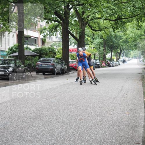30.06.2024 - hella hamburg halbmarathon KatJ http://msf.ph/oto/6621222 30.06.2024 09:03:08 Laufen KM 15 103, 00, 600 meine-sportfotos.de