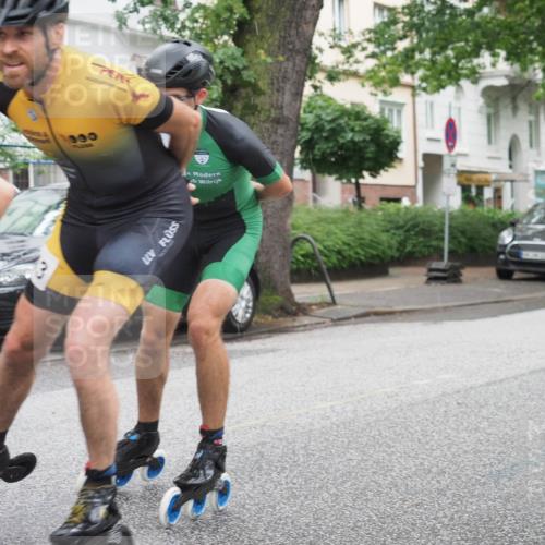 30.06.2024 - hella hamburg halbmarathon KatJ http://msf.ph/oto/6621282 30.06.2024 09:03:10 Laufen KM 15 300 meine-sportfotos.de