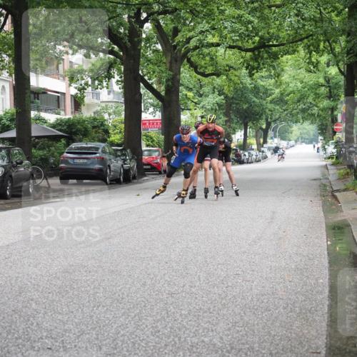 30.06.2024 - hella hamburg halbmarathon KatJ http://msf.ph/oto/6621302 30.06.2024 09:03:47 Laufen KM 15 103, 600, 0286 meine-sportfotos.de