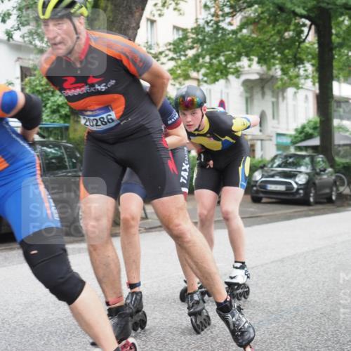 30.06.2024 - hella hamburg halbmarathon KatJ http://msf.ph/oto/6621369 30.06.2024 09:03:49 Laufen KM 15 20286 meine-sportfotos.de