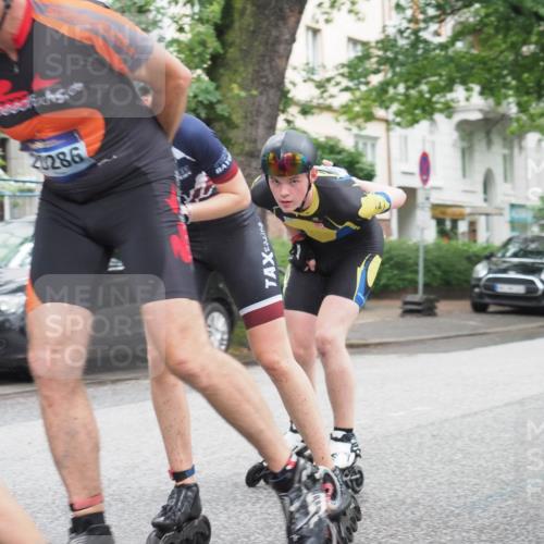 30.06.2024 - hella hamburg halbmarathon KatJ http://msf.ph/oto/6621373 30.06.2024 09:03:50 Laufen KM 15 286 meine-sportfotos.de