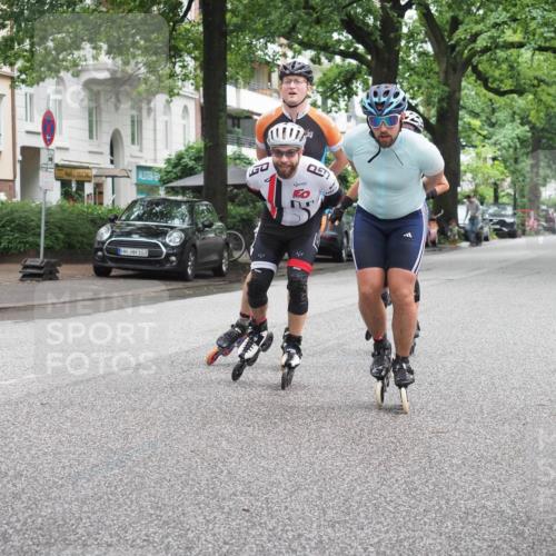 30.06.2024 - hella hamburg halbmarathon KatJ http://msf.ph/oto/6621437 30.06.2024 09:04:04 Laufen KM 15 103 meine-sportfotos.de