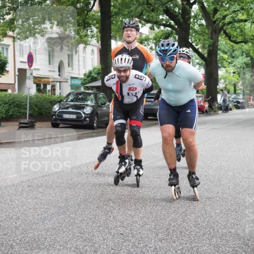30.06.2024 - hella hamburg halbmarathon KatJ http://msf.ph/oto/6621444 30.06.2024 09:04:04 Laufen KM 15 103 meine-sportfotos.de