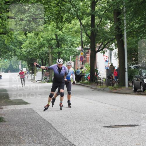 30.06.2024 - hella hamburg halbmarathon MichiJ http://msf.ph/oto/6621445 30.06.2024 09:10:26 Laufen KM 15  meine-sportfotos.de