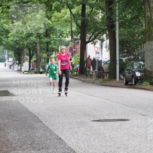 30.06.2024 - hella hamburg halbmarathon MichiJ http://msf.ph/oto/6621502 30.06.2024 09:10:35 Laufen KM 15 20068 meine-sportfotos.de