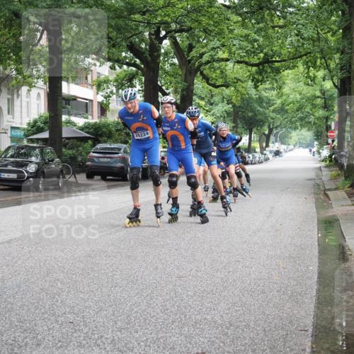 30.06.2024 - hella hamburg halbmarathon KatJ http://msf.ph/oto/6621535 30.06.2024 09:04:36 Laufen KM 15 103, 600, 20224, 2 meine-sportfotos.de