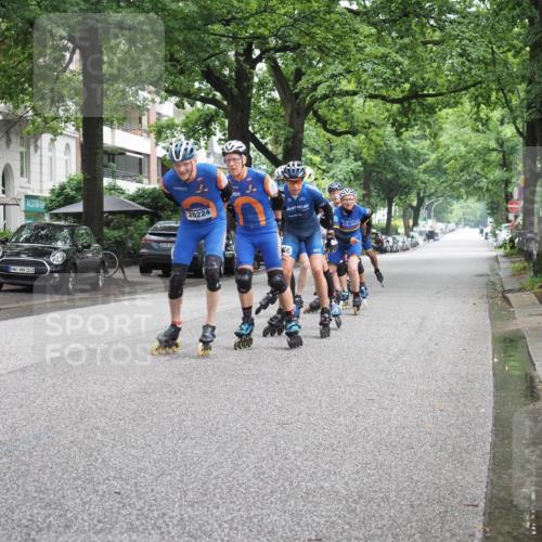 30.06.2024 - hella hamburg halbmarathon KatJ http://msf.ph/oto/6621542 30.06.2024 09:04:36 Laufen KM 15 103, 20224, 56 meine-sportfotos.de