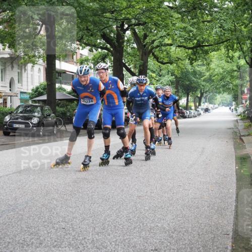 30.06.2024 - hella hamburg halbmarathon KatJ http://msf.ph/oto/6621546 30.06.2024 09:04:36 Laufen KM 15 103, 20224, 56 meine-sportfotos.de