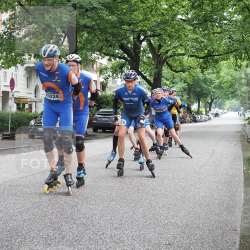 30.06.2024 - hella hamburg halbmarathon KatJ http://msf.ph/oto/6621557 30.06.2024 09:04:36 Laufen KM 15 20224, 600, 56 meine-sportfotos.de