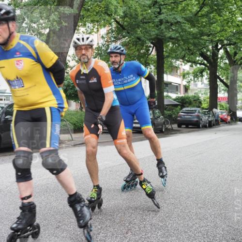 30.06.2024 - hella hamburg halbmarathon KatJ http://msf.ph/oto/6621638 30.06.2024 09:04:39 Laufen KM 15 103 meine-sportfotos.de