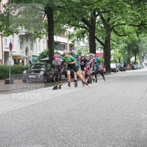 30.06.2024 - hella hamburg halbmarathon KatJ http://msf.ph/oto/6621689 30.06.2024 09:05:48 Laufen KM 15 103, 20030 meine-sportfotos.de