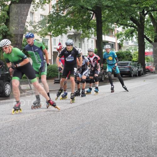 30.06.2024 - hella hamburg halbmarathon KatJ http://msf.ph/oto/6621746 30.06.2024 09:05:49 Laufen KM 15 20030 meine-sportfotos.de
