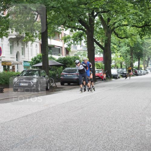 30.06.2024 - hella hamburg halbmarathon KatJ http://msf.ph/oto/6622028 30.06.2024 09:06:33 Laufen KM 15 103, 600 meine-sportfotos.de