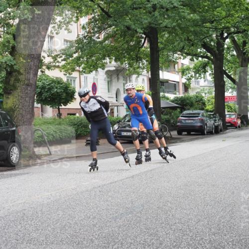 30.06.2024 - hella hamburg halbmarathon KatJ http://msf.ph/oto/6622071 30.06.2024 09:06:35 Laufen KM 15 3, 10 meine-sportfotos.de