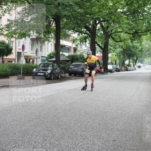 30.06.2024 - hella hamburg halbmarathon KatJ http://msf.ph/oto/6622130 30.06.2024 09:06:39 Laufen KM 15 180 meine-sportfotos.de