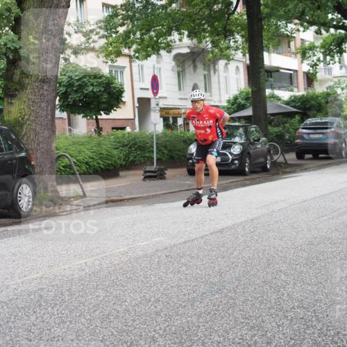 30.06.2024 - hella hamburg halbmarathon KatJ http://msf.ph/oto/6622281 30.06.2024 09:07:55 Laufen KM 15  meine-sportfotos.de