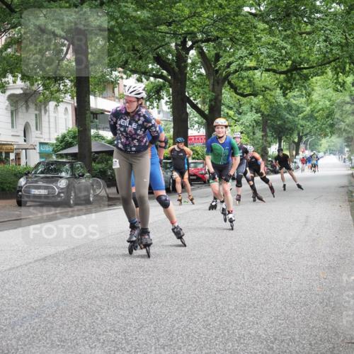 30.06.2024 - hella hamburg halbmarathon KatJ http://msf.ph/oto/6622332 30.06.2024 09:08:20 Laufen KM 15 103 meine-sportfotos.de