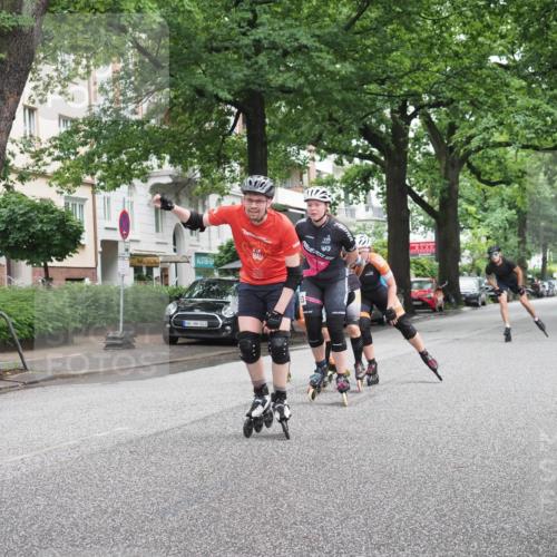 30.06.2024 - hella hamburg halbmarathon KatJ http://msf.ph/oto/6622369 30.06.2024 09:08:21 Laufen KM 15 103 meine-sportfotos.de
